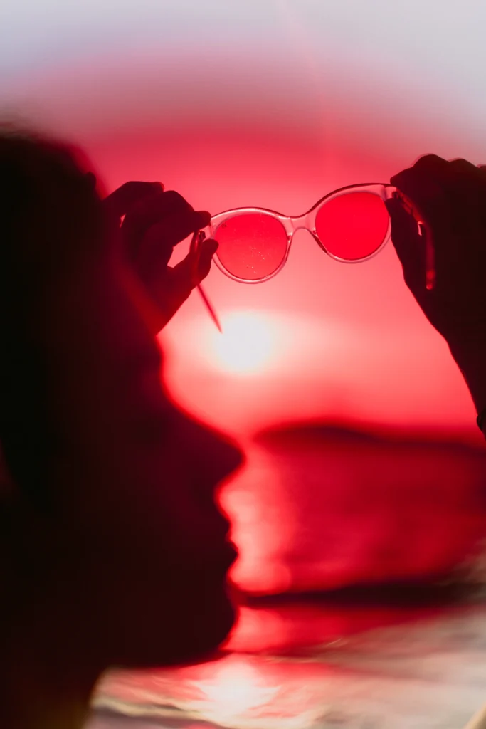 The Universal Appeal of “La Vie en Rose” and the Healing Power of Pink in Color Therapy