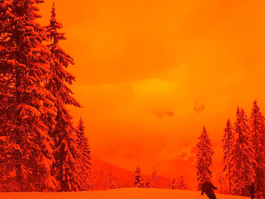 lens-comparison-deep-orange-color